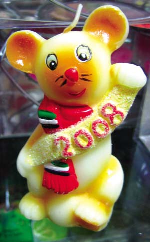 08�Ҿӿɐ�С����?sh��)?  �ɐ�С����?sh��)? src="http://m.zjmmm.cn/Images_News/20071227153739507.jpg" border=0></A></P>
<P style="TEXT-INDENT: 2em"><FONT face=Verdana>С�����ſ���˄����������С�������{(di��o)Ƥ��Ц�ݞ��@�����ε����͹PͲ���˷���С����ęC�`�Ń������F(xi��n)������M�¡�</FONT></P><FONT face=Verdana>
<P style="TEXT-INDENT: 2em"><FONT face=Verdana><STRONG>����Ϟ�T</STRONG></FONT></P>
<P style="TEXT-INDENT: 2em" align=center><a target=_blank ><img alt=