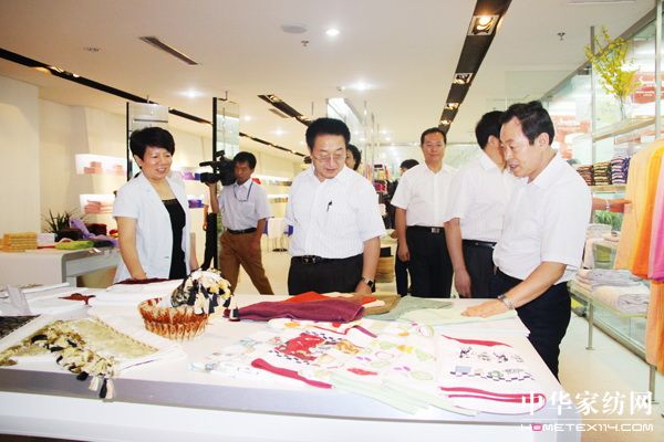 ���Aȫ��(gu��)������(hu��)����ϯ���Q�������{(di��o)��