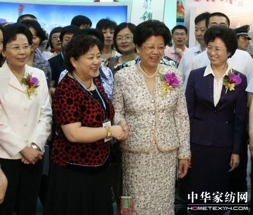 ��Ƽ�@�DŮ��(chu��ng)�I(y��)�a(ch��n)Ʒ��ф�(chu��ng)�ª�