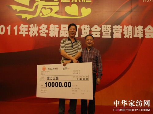 �Ϸ���������e���M�g���䘷����