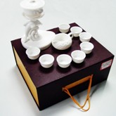 �ɶ��YƷչ������г��¾���