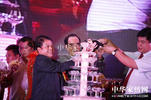 ���H�Ҽ���ˇչ�����x����e��