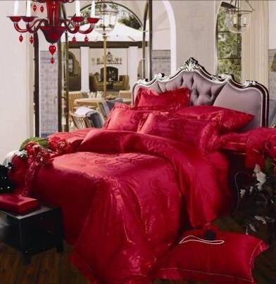 �Ը�Ů���Ĵ�Ʒʾ�۹���