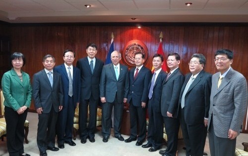 �м�(li��n)�I(l��ng)��(d��o)�_���߶�Մ�������b����