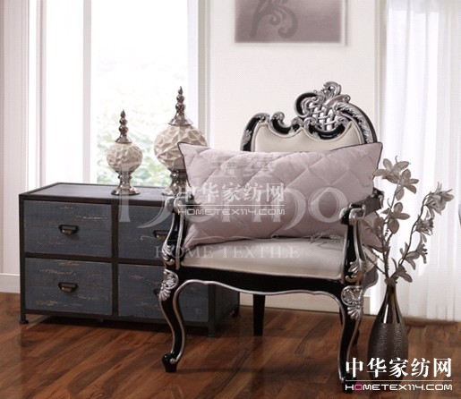 ���z�Ҽ����؝�(r��n)ľɫ �o(h��)֮�е�