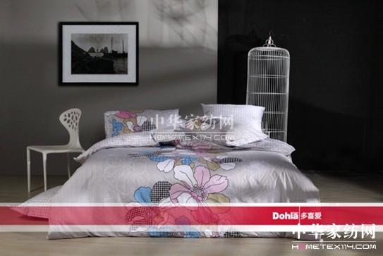 2013�����˹�(ji��)�Y������r(sh��)�ж�ϲ�۴�Ʒ