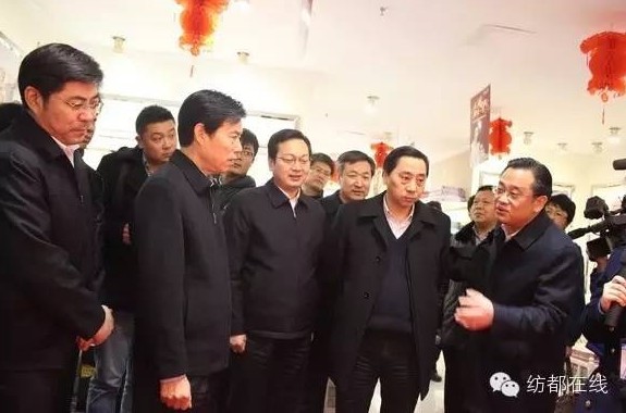 T(mn)Ј(chng)ُ(gu)Q(mo)׷ʽԇc(din)ʽ@ȫ憢(dng)