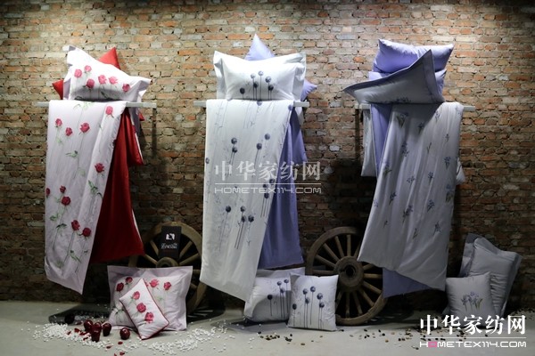 `Ҋ----FEELINGƷưl(f)ڱHˇg(sh)@^(q)e