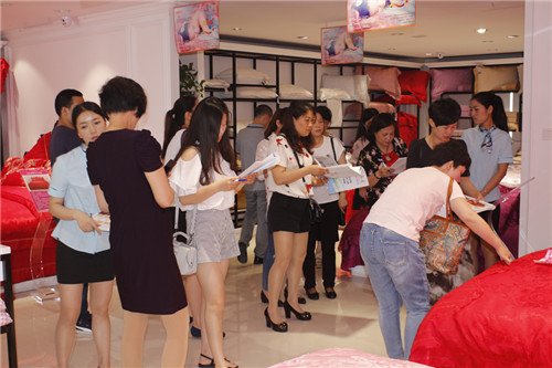 zDҼ2016ﶬƷƏVI(yng)ʢ_(ki)Ļ