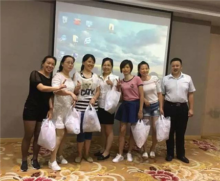 PʢҼ2016ﶬƷӖ(xn)ȫ(gu)Ѳվ(yng)AMĻ