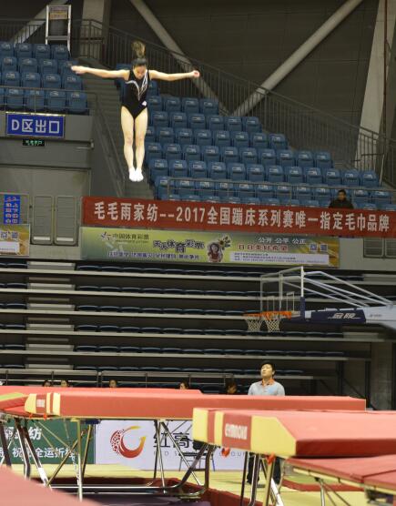 ëëҼȫĴϵِ\(yn)(dng)ëŮ