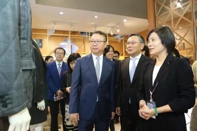 @Lм(lin)＾(lin)չ_Ļ