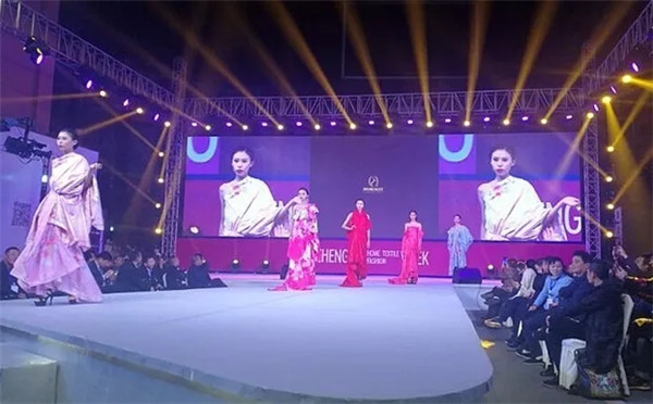 rI(lng)2017ɶҼ•ɶrbݾʆĻ