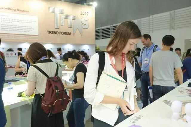 2017_(ti)չչ߿Ƽ(chung)¼ƷAܼýw۽