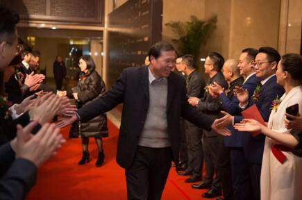 2018ҼF(tun)L(fng)ʢӭ(hu)AMĻ