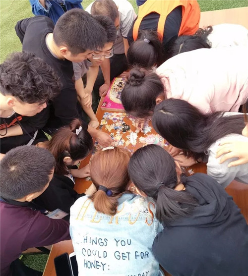 PʢFӨO(zhn)澳ƵZͬУ