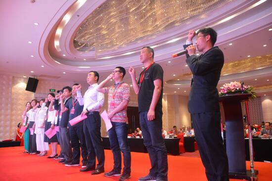 ӢI(lng)a(chn)I(y)(chung)(q)(dng)r(ji)ֵh˹˶•2018Ї(gu)ҼҾӮa(chn)I(y)l(f)չ߷Փ