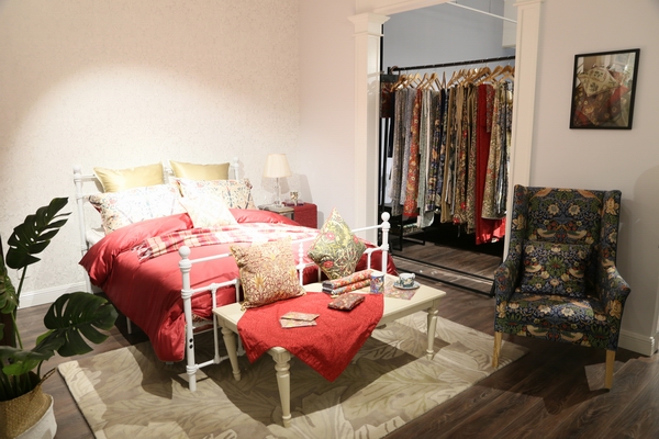 ںϰl(f)չ(hu)L(zhng)Ī˹