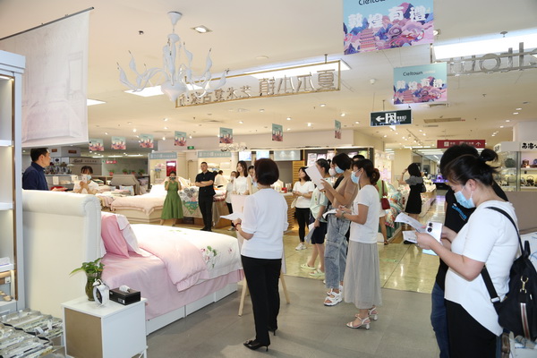 |W(xu)칤ˇ(f)żҼuӛ&סϵаl(f)(hu)CieltownĠС(zhn)2022ﶬӆ؛(hu)ue