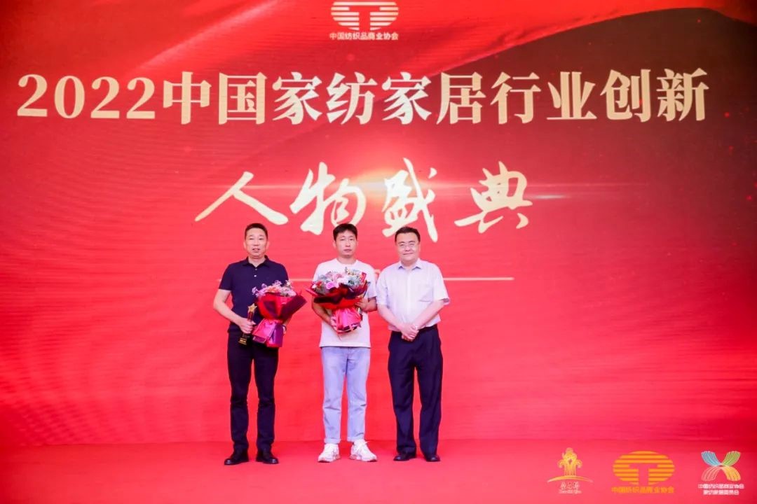 䁾֮͌·(sh)F(xin)|(zh)l(f)չ--2022Ї(gu)(yng)朴(hu)ͨ¡e