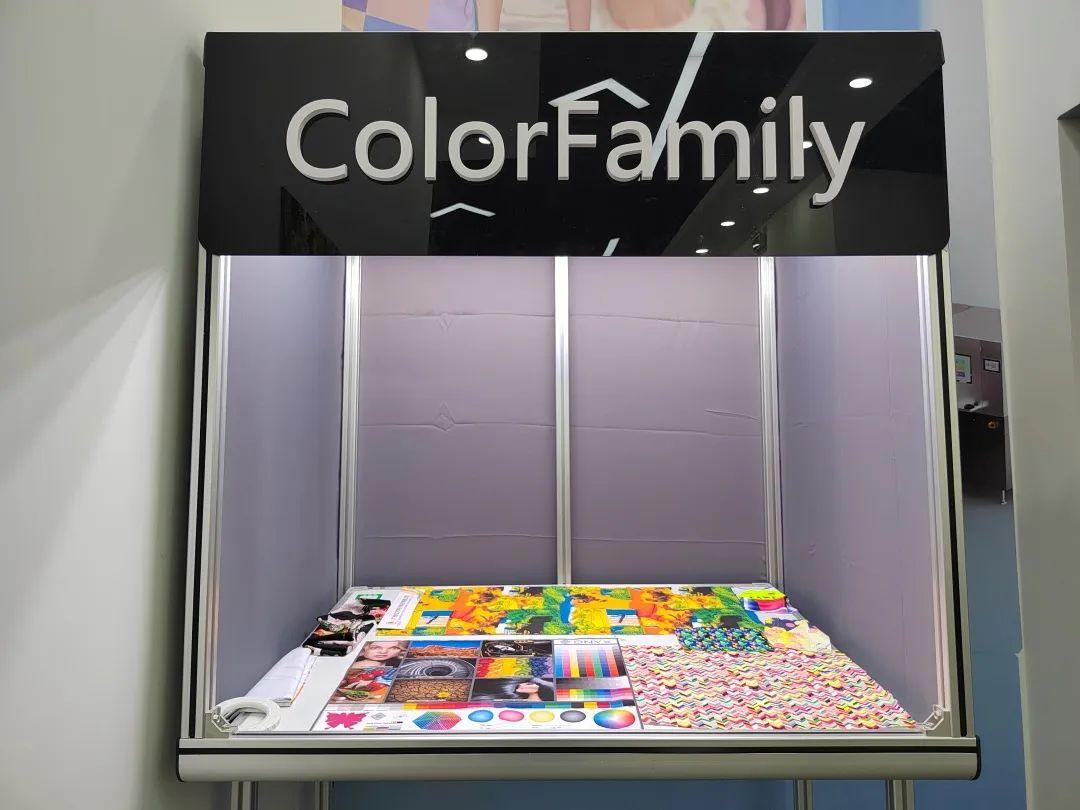 ʼƷ(sh)aӡˇչʾĳɹĻF(xin)(chng)l(f)ذƷ