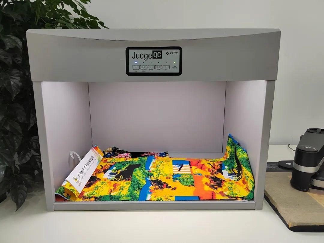 ʼƷ(sh)aӡˇչʾĳɹĻF(xin)(chng)l(f)ذƷ